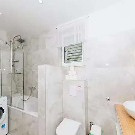 Deluxe Marghareta - Three Bedroom With Sea View And Terrace * Dubrovnik