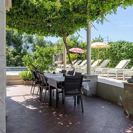 Deluxe Marghareta - Three Bedroom With Sea View And Terrace Apartamento